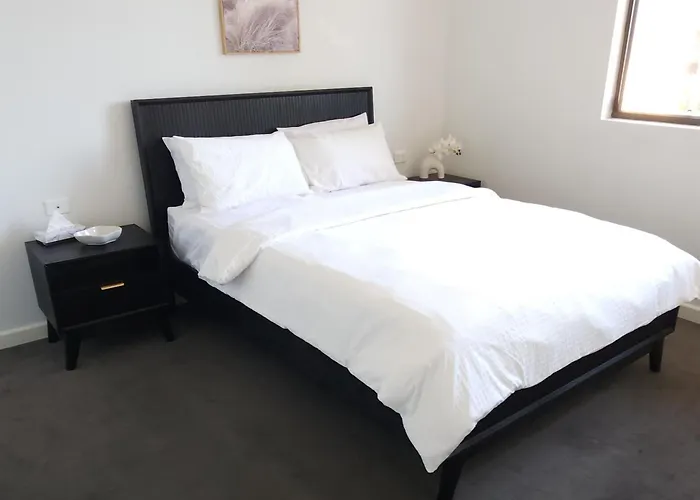 Merrylands Hidden Gem! One Bedroom Apartment